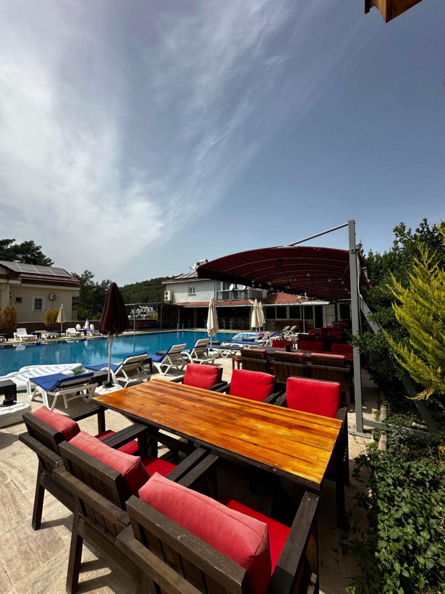 Carmina Hotel Ovacık Dış mekan fotoğraf