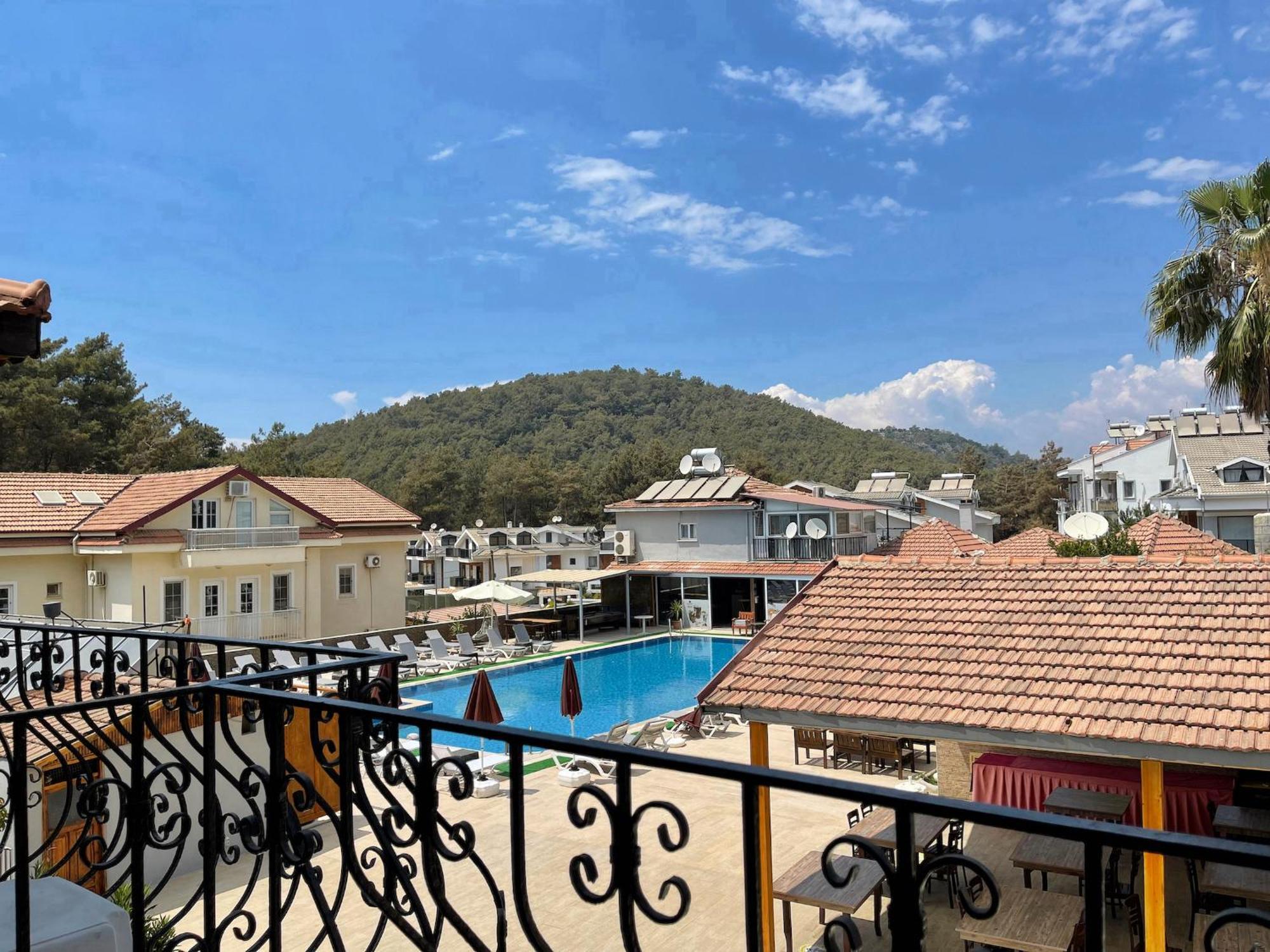 Carmina Hotel Ovacık Oda fotoğraf