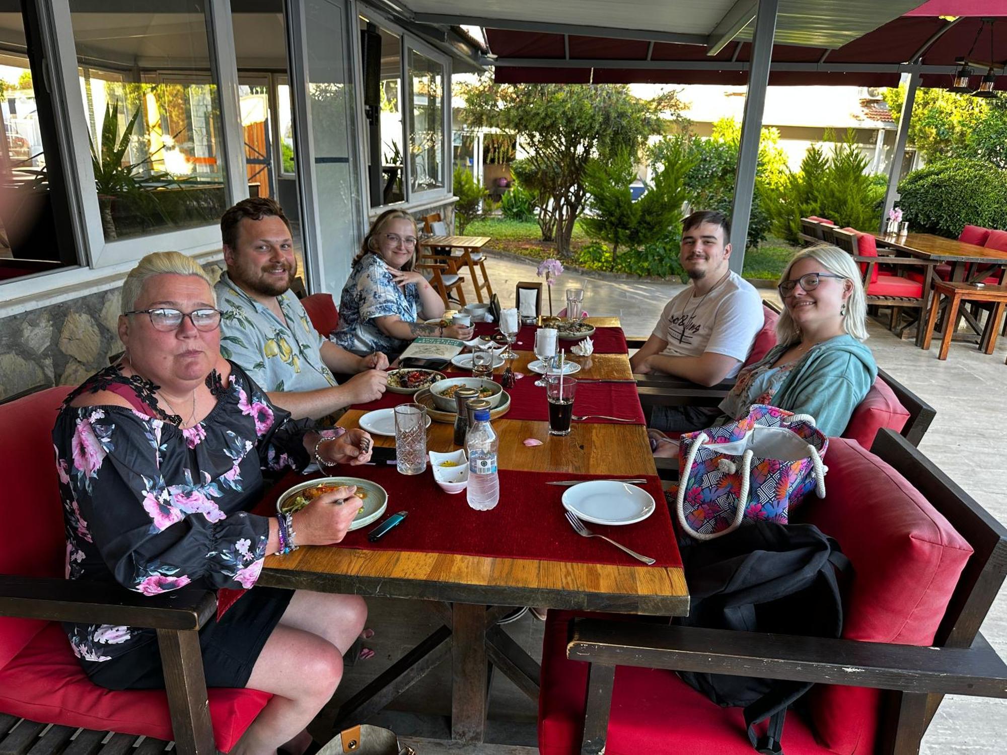 Carmina Hotel Ovacık Dış mekan fotoğraf